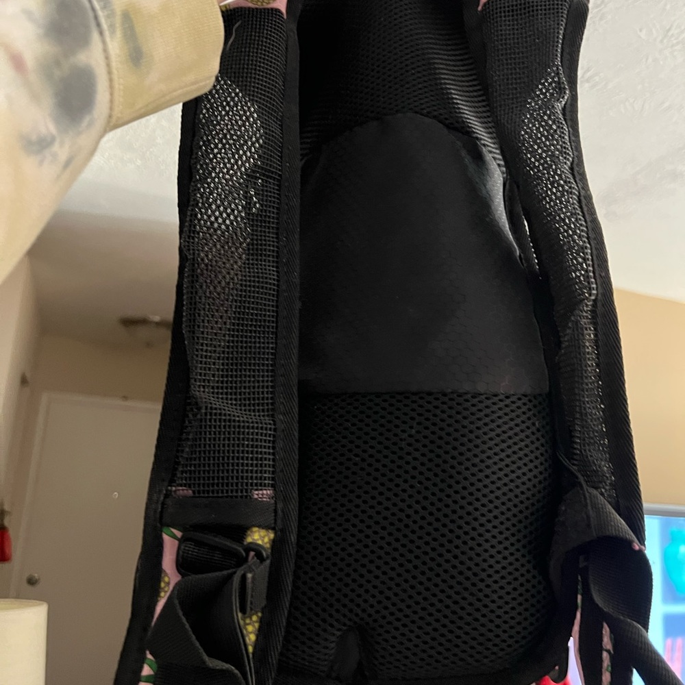 Hydration pack - Picture 3 of 3